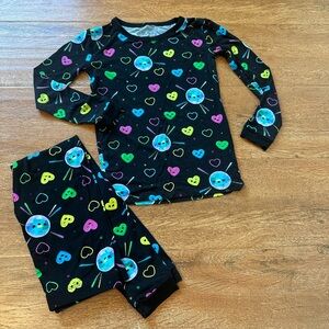 Girls Black Heart & Rainbow Planet Long-Sleeve Pajama Set